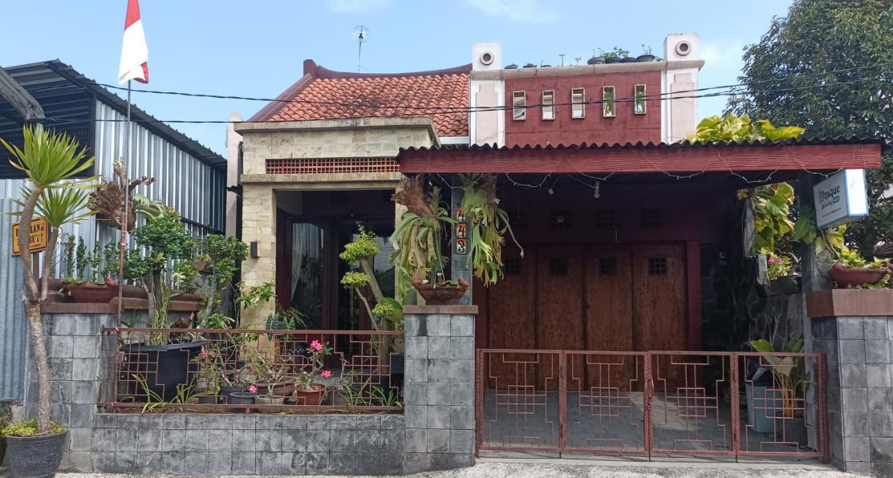 Unique Homestay 443 Джокякарта Екстериор снимка